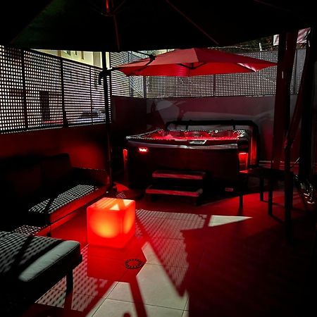 Nogalera Quintessence Apartment With Private Parking By Namaste Elite Torremolinos Extérieur photo