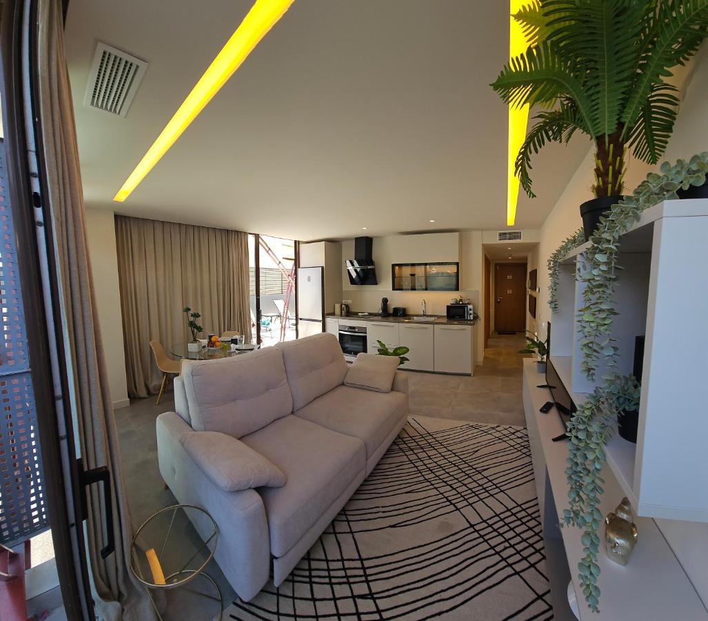 Nogalera Quintessence Apartment With Private Parking By Namaste Elite Torremolinos Extérieur photo