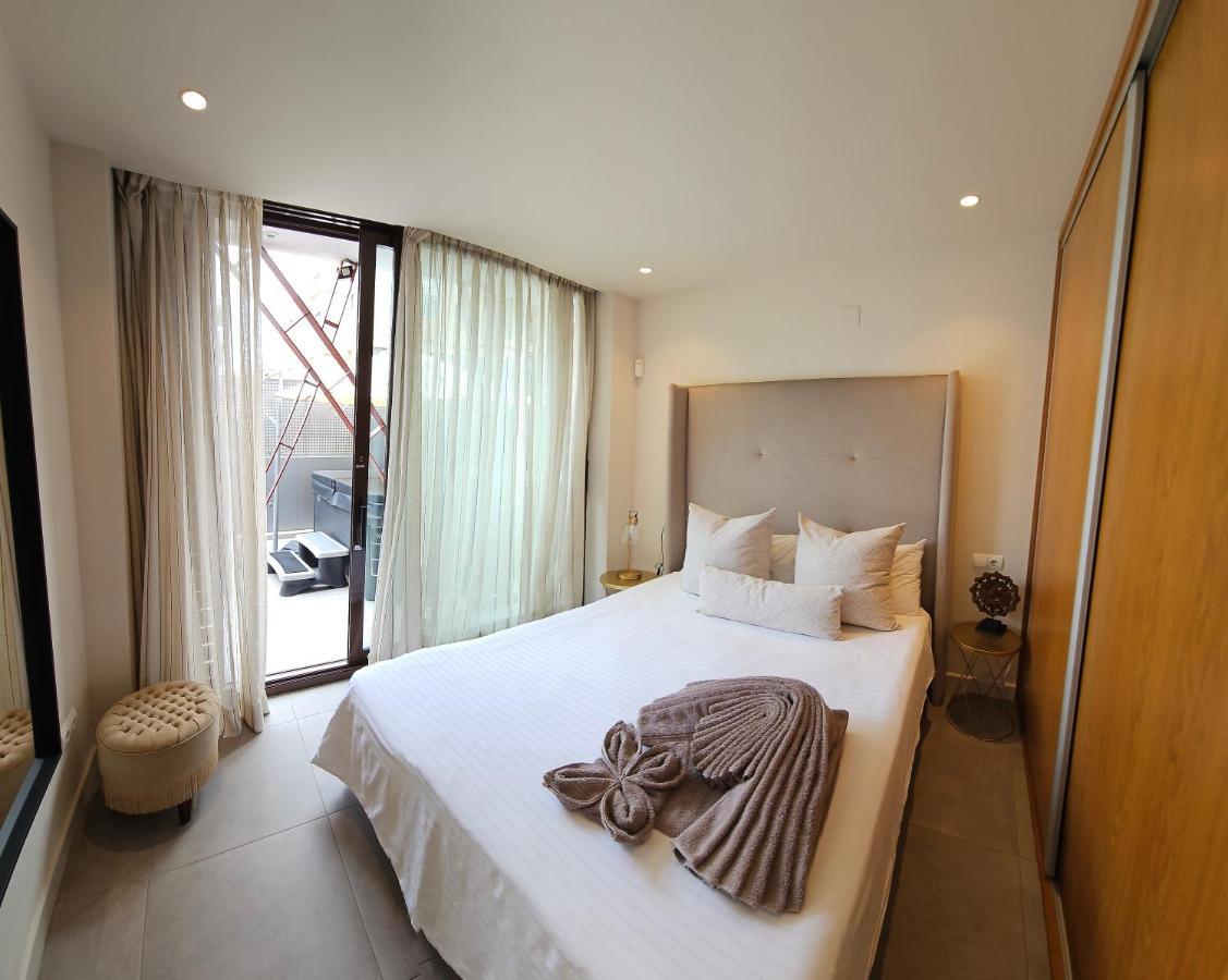 Nogalera Quintessence Apartment With Private Parking By Namaste Elite Torremolinos Extérieur photo